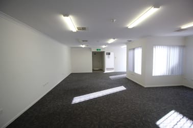 77 Barolin Street Bundaberg Central QLD 4670 - Image 3