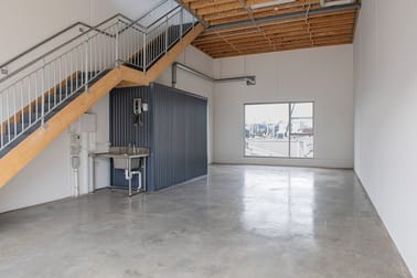28/131 Hyde Street Yarraville VIC 3013 - Image 2
