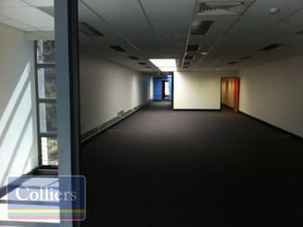 2/77 Denham Street Townsville City QLD 4810 - Image 3