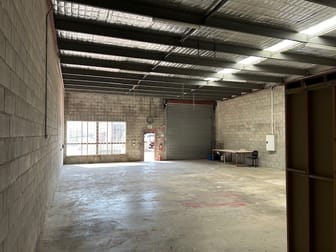 1&2/10 Hilldon Crt Nerang QLD 4211 - Image 2