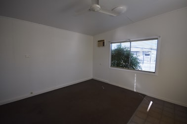 17 Pechey Street - T1 South Toowoomba QLD 4350 - Image 2