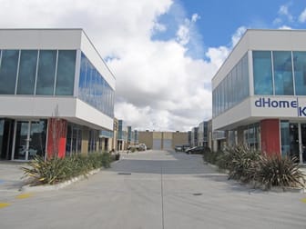 8/22 Makland Drive Derrimut VIC 3026 - Image 2
