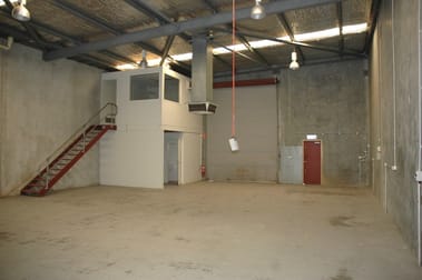 4/8-10 McElligott Court Canning Vale WA 6155 - Image 2