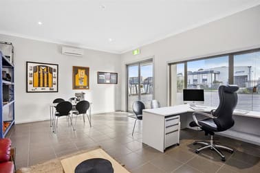 27 Hume Reserve Court Bell Park VIC 3215 - Image 3
