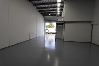 2/22 Hutchinson Street Burleigh Heads QLD 4220 - Image 2