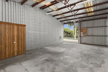 1/15 The Esplanade North Shore VIC 3214 - Image 2