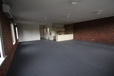 7/230 Main Street Mornington VIC 3931 - Image 3