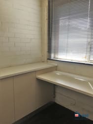 2/5 Hendon Way Kelmscott WA 6111 - Image 3