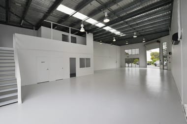 Unit 4/17-19 Crown Court Varsity Lakes QLD 4227 - Image 2