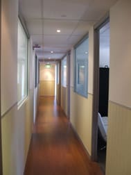 8B/17 Connor Street Burleigh Heads QLD 4220 - Image 3