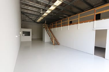 2/11 Dover Drive Burleigh Heads QLD 4220 - Image 2