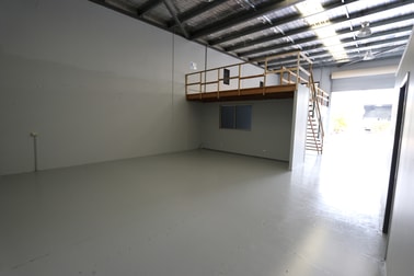 2/11 Dover Drive Burleigh Heads QLD 4220 - Image 3