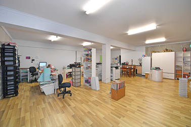 Click to view all images Unit 4/36 Lysaght Street Coolum Beach QLD 4573 - Image 2