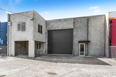 18 Maida Avenue Sunshine North VIC 3020 - Image 2