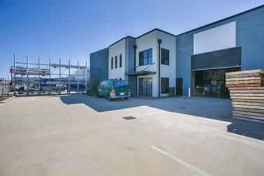 46 Tacoma Circuit Canning Vale WA 6155 - Image 2