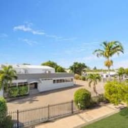 28 Bowen Road Hermit Park QLD 4812 - Image 2