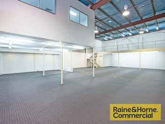 21 Wolverhampton Street Stafford QLD 4053 - Image 2