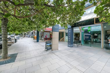 4/5 Hastings Street Noosa Heads QLD 4567 - Image 2