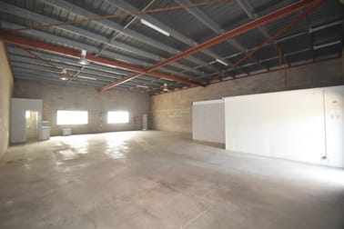 4/2 Whitehouse Street Garbutt QLD 4814 - Image 2