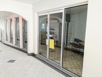 2/344 Peel Sreet Tamworth NSW 2340 - Image 2