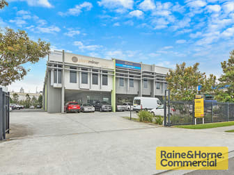 2/34 Navigator Place Hendra QLD 4011 - Image 1