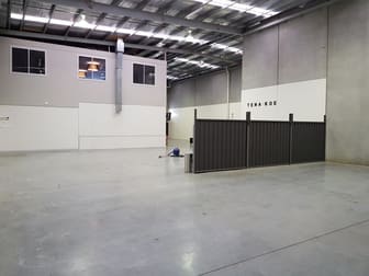 27 Rocklea Drive Port Melbourne VIC 3207 - Image 3