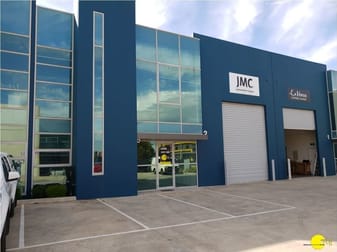 2/11 Trevi Crescent Tullamarine VIC 3043 - Image 1