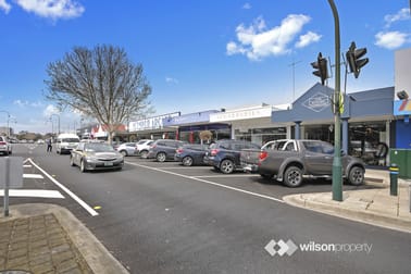 77 Seymour Street Traralgon VIC 3844 - Image 2