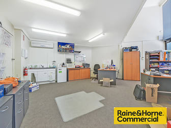 2/50 Ainsdale Street Chermside West QLD 4032 - Image 2