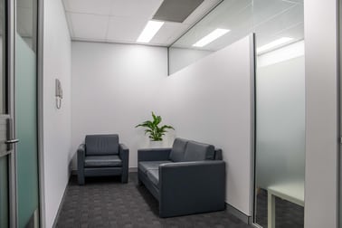 Part 4.18/5 Celebration Drive Bella Vista NSW 2153 - Image 3