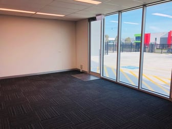 Unit 1/15 Corporate Terrace Pakenham VIC 3810 - Image 3