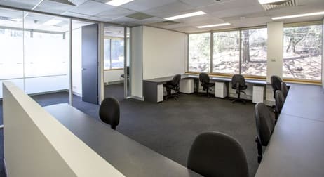 Unit 2/27-29 Napier Close Deakin ACT 2600 - Image 1