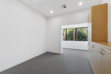 13/2 Waters Road Neutral Bay NSW 2089 - Image 2