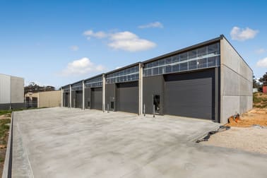 1/7 Matchett Drive East Bendigo VIC 3550 - Image 1