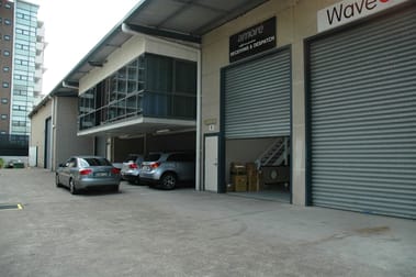 6/13-15 Wollongong Road Arncliffe NSW 2205 - Image 2