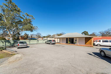 5/76 Mount Barker Road Hahndorf SA 5245 - Image 3