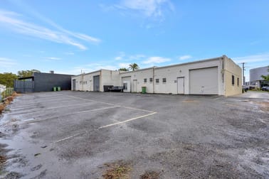 Unit 1, 10 Harvest Court Southport QLD 4215 - Image 2