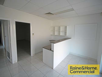 8/12 Endeavour Blvd North Lakes QLD 4509 - Image 2