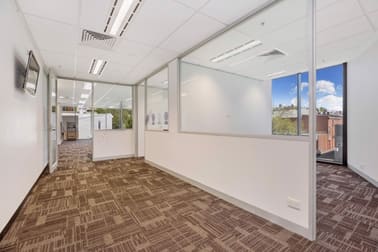 Part Unit 3, Level 1, 12-16 Forest Street Bendigo VIC 3550 - Image 1