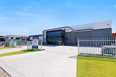30 Tennant Street Welshpool WA 6106 - Image 1
