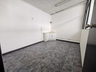 Suite 5/70 Kingsway Glen Waverley VIC 3150 - Image 3