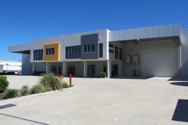 2/90 Southlink Street Parkinson QLD 4115 - Image 1