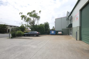 2/70 Andrew Street Wynnum QLD 4178 - Image 3