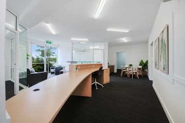 1/3 Woomba Place Mooloolaba QLD 4557 - Image 2