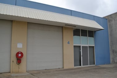 4/27 Hutchinson Street Burleigh Heads QLD 4220 - Image 2