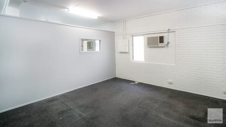 1/413 Gympie Road Strathpine QLD 4500 - Image 2