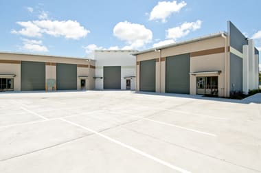 25/55 Commerce Circuit Yatala QLD 4207 - Image 1