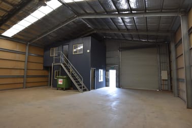 27 Wing Street Wingfield SA 5013 - Image 2