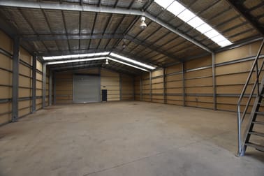 27 Wing Street Wingfield SA 5013 - Image 3