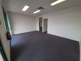 8/107 Boat Harbour Drive Pialba QLD 4655 - Image 2